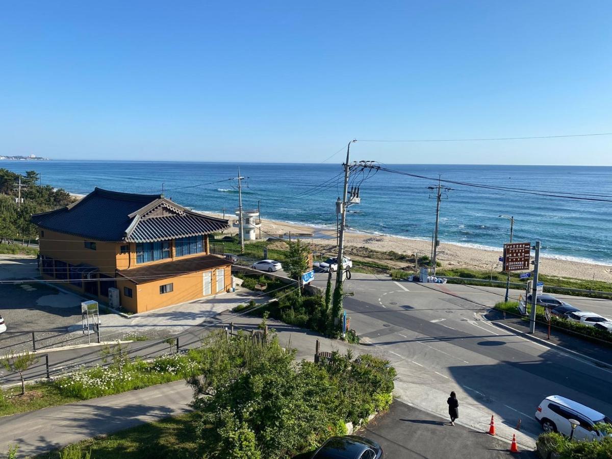 Pension Badawa Gangneung Exterior foto